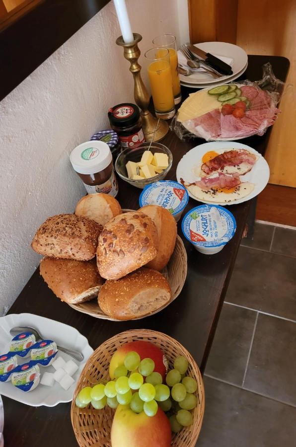 La Petite Gloire Bed & Breakfast Pogum ภายนอก รูปภาพ